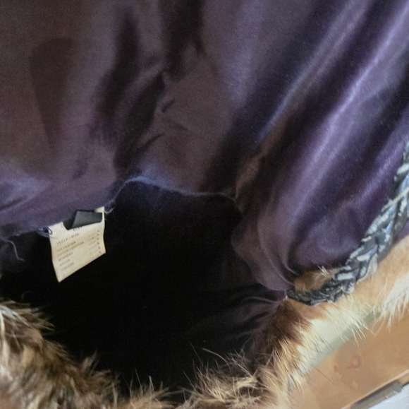 VINTAGE!! RoyE | Luxurious Brown Fur Shoulder Bag - Picture 6 of 9